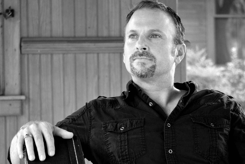 Entertainer Jeff Whitfield.jpg